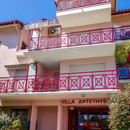 شقة Artethys By Interhome *